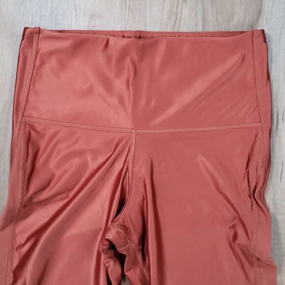 ☔️🔺️Reebok Core 10 Bronze Metallic High Waist Athletic Pants Small - Picture 6 of 10